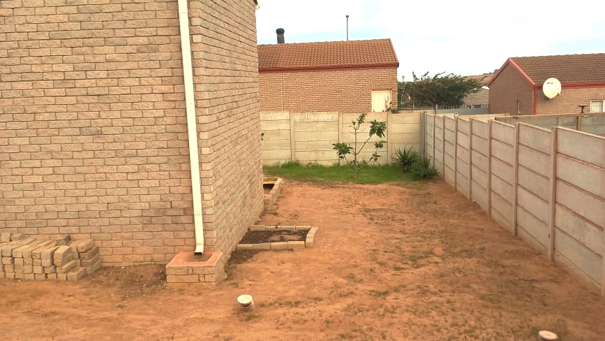 3 Bedroom Property for Sale in Vredenburg Western Cape